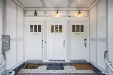 Entry Way - 253 14th St, San Francisco, CA 94103 photo 1 of 4