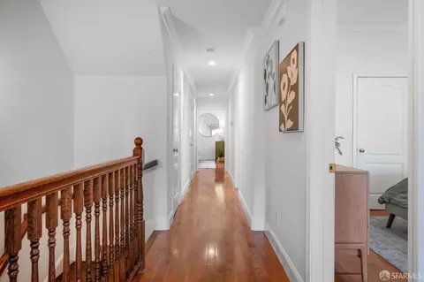 Entry Way - 253 14th St, San Francisco, CA 94103 photo 3 of 4
