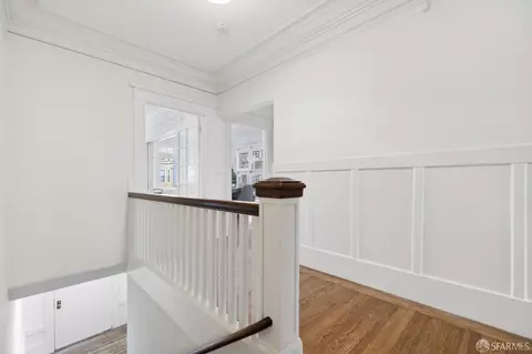 Entry Way - 563 17th Ave, San Francisco, CA 94121 photo 2 of 10