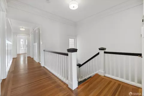 Entry Way - 563 17th Ave, San Francisco, CA 94121 photo 6 of 10