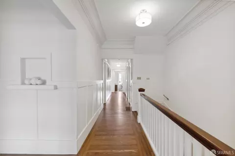 Entry Way - 563 17th Ave, San Francisco, CA 94121 photo 4 of 10