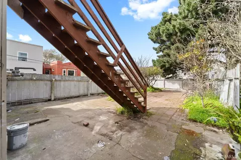 101 Ney St, San Francisco, CA 94112 photo 2
