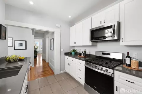Kitchen - 849 39th Ave, San Francisco, CA 94121 photo 4 of 9