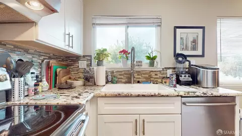 Kitchen - 1973 Trinity Ave, Walnut Creek, CA 94596 photo 2 of 4