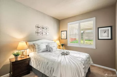 Bedroom - 2111 Chicory Dr, Oakley, CA 94561 photo 6 of 7