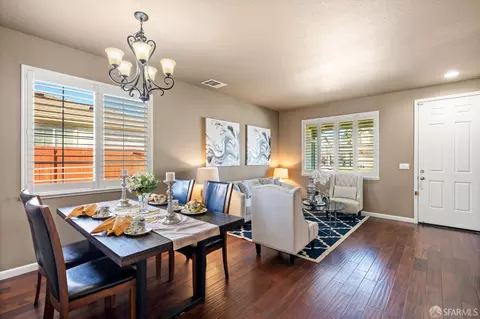 Dining - 2111 Chicory Dr, Oakley, CA 94561 photo 2 of 3