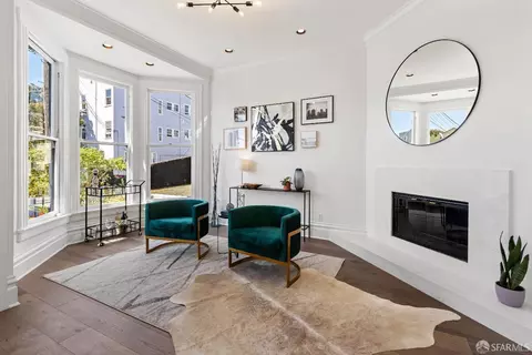 Living - 111 Cuvier St, San Francisco, CA 94112 photo 2 of 10