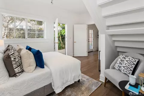 Bedroom - 111 Cuvier St, San Francisco, CA 94112 photo 10 of 12