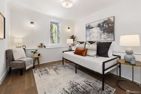 Bedroom - 111 Cuvier St, San Francisco, CA 94112 photo 11 of 12