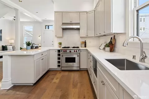 Kitchen - 111 Cuvier St, San Francisco, CA 94112 photo 3 of 7