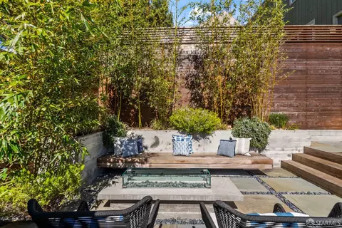 Exterior - 2 Sparta St, San Francisco, CA 94134 photo 7 of 18