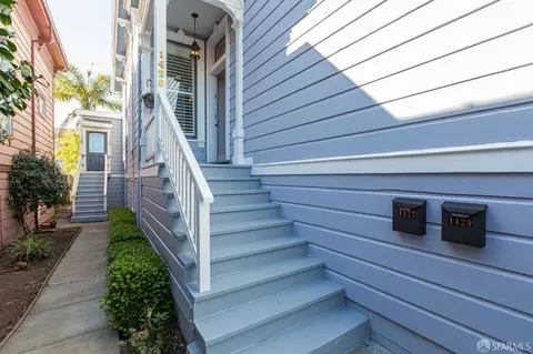 Exterior - 1429 Chestnut St, Oakland, CA 94607 photo 4 of 7