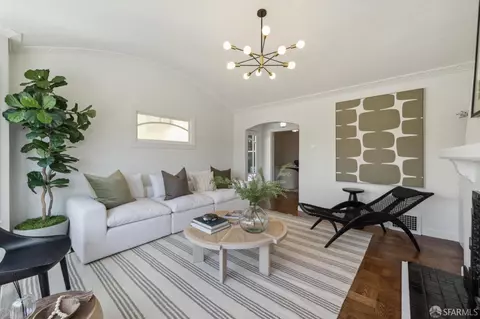 Living - 256 Cotter St, San Francisco, CA 94112 photo 5 of 8