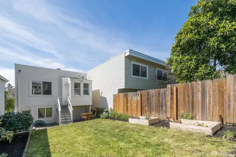 Exterior - 256 Cotter St, San Francisco, CA 94112 photo 4 of 5