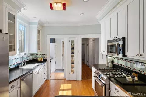429 Baker St, San Francisco, CA 94117 photo 16