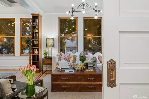 Entry Way - 3782 21st St, San Francisco, CA 94114 photo 9 of 10