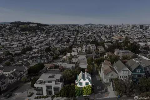 View/Area - 3782 21st St, San Francisco, CA 94114 photo 2 of 5