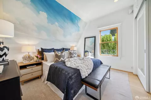 Bedroom - 3782 21st St, San Francisco, CA 94114 photo 1 of 10