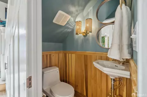 Bath - 3782 21st St, San Francisco, CA 94114 photo 1 of 7