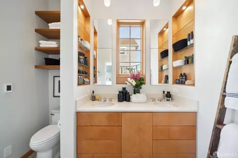 Bath - 3782 21st St, San Francisco, CA 94114 photo 3 of 7