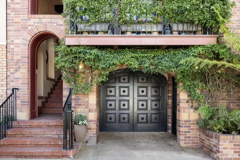 1371 Bay St, San Francisco, CA 94123