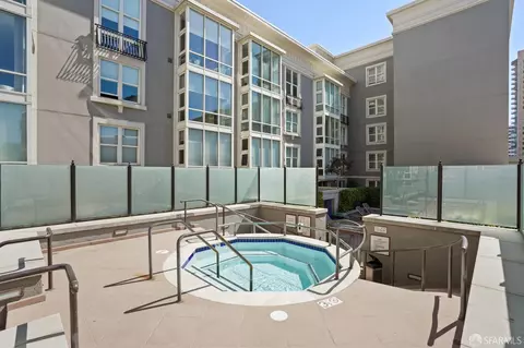 Exterior - 1483 Sutter St #522, San Francisco, CA 94109 photo 2 of 5