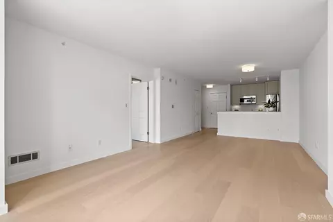 Living - 1483 Sutter St #522, San Francisco, CA 94109 photo 2 of 4
