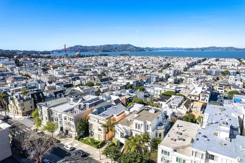 2174 Green St, San Francisco, CA 94123 photo 1