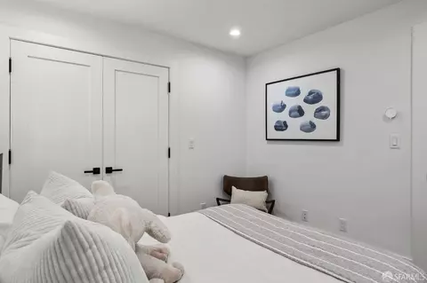 Bedroom - 1609 Castro St, San Francisco, CA 94114 photo 11 of 13
