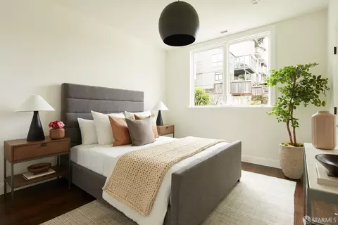 Bedroom - 573 Diamond St, San Francisco, CA 94114 photo 4 of 8