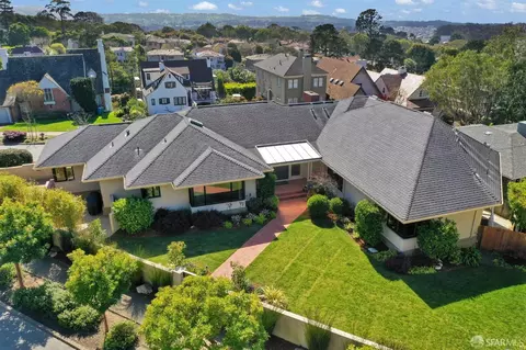 150 Santa Paula Ave, San Francisco, CA 94127