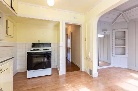 Bedroom - 239 Romain St, San Francisco, CA 94131 photo 2 of 2
