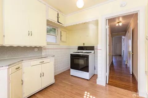 Kitchen - 239 Romain St, San Francisco, CA 94131 photo 4 of 5
