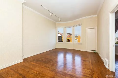 Living - 239 Romain St, San Francisco, CA 94131 photo 1 of 3