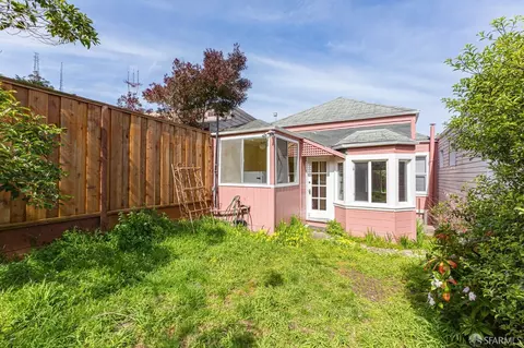 Exterior - 239 Romain St, San Francisco, CA 94131 photo 6 of 9