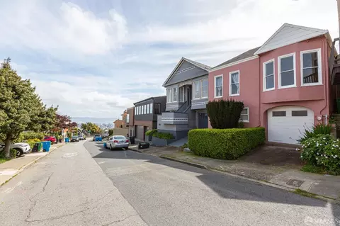 View/Area - 239 Romain St, San Francisco, CA 94131 photo 1 of 4