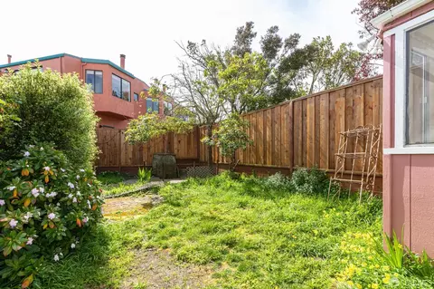 Exterior - 239 Romain St, San Francisco, CA 94131 photo 8 of 9