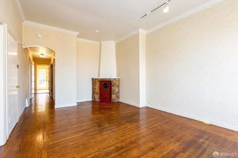 Living - 239 Romain St, San Francisco, CA 94131 photo 3 of 3