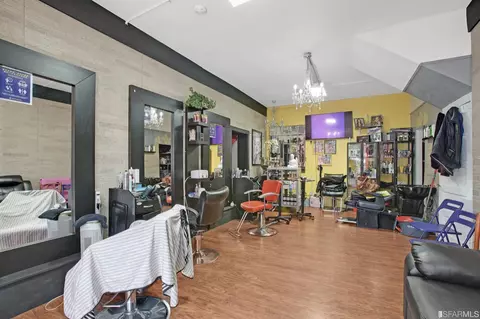 5358 Mission St, San Francisco, CA 94112