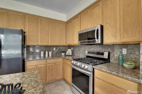 Kitchen - 4838 Big Bear Rd, Oakley, CA 94561 photo 7 of 9