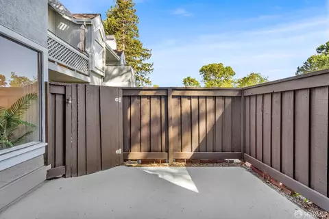 Exterior - 4690 Devonshire Cmn, Fremont, CA 94536 photo 3 of 4