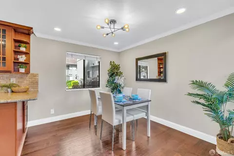 Dining - 4690 Devonshire Cmn, Fremont, CA 94536 photo 1 of 2