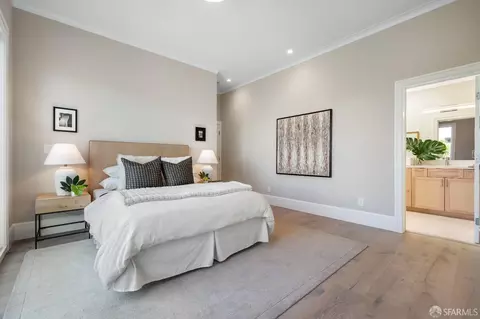 Bedroom - 2240 Beach St, San Francisco, CA 94123 photo 5 of 7