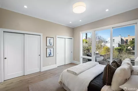 Bedroom - 2240 Beach St, San Francisco, CA 94123 photo 4 of 7