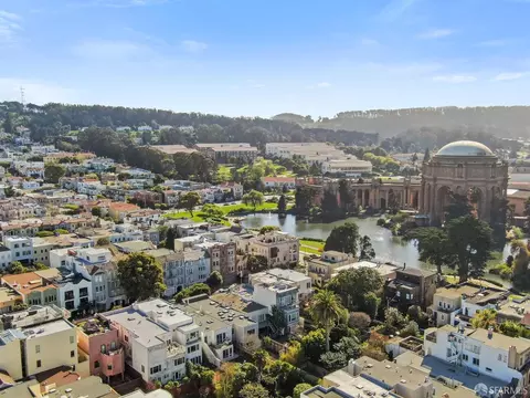 View/Area - 2240 Beach St, San Francisco, CA 94123 photo 4 of 14