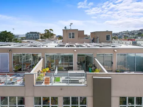 1800 Bryant St #315, San Francisco, CA 94110