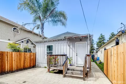 166 B St, Hayward, CA 94541