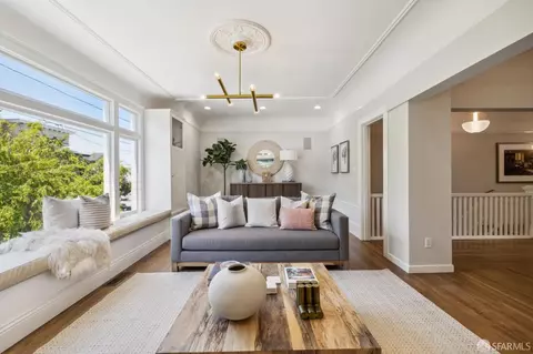 Living - 3038 Steiner St, San Francisco, CA 94123 photo 4 of 4