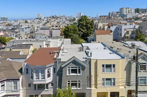 View/Area - 3038 Steiner St, San Francisco, CA 94123 photo 1 of 3