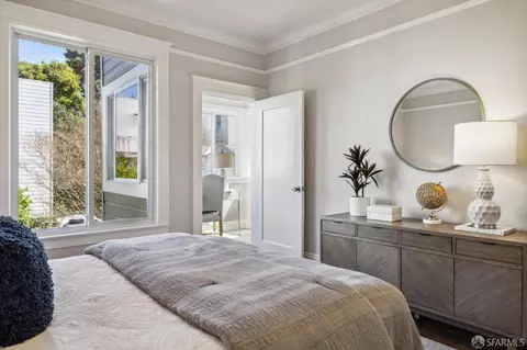Bedroom - 3038 Steiner St, San Francisco, CA 94123 photo 2 of 8